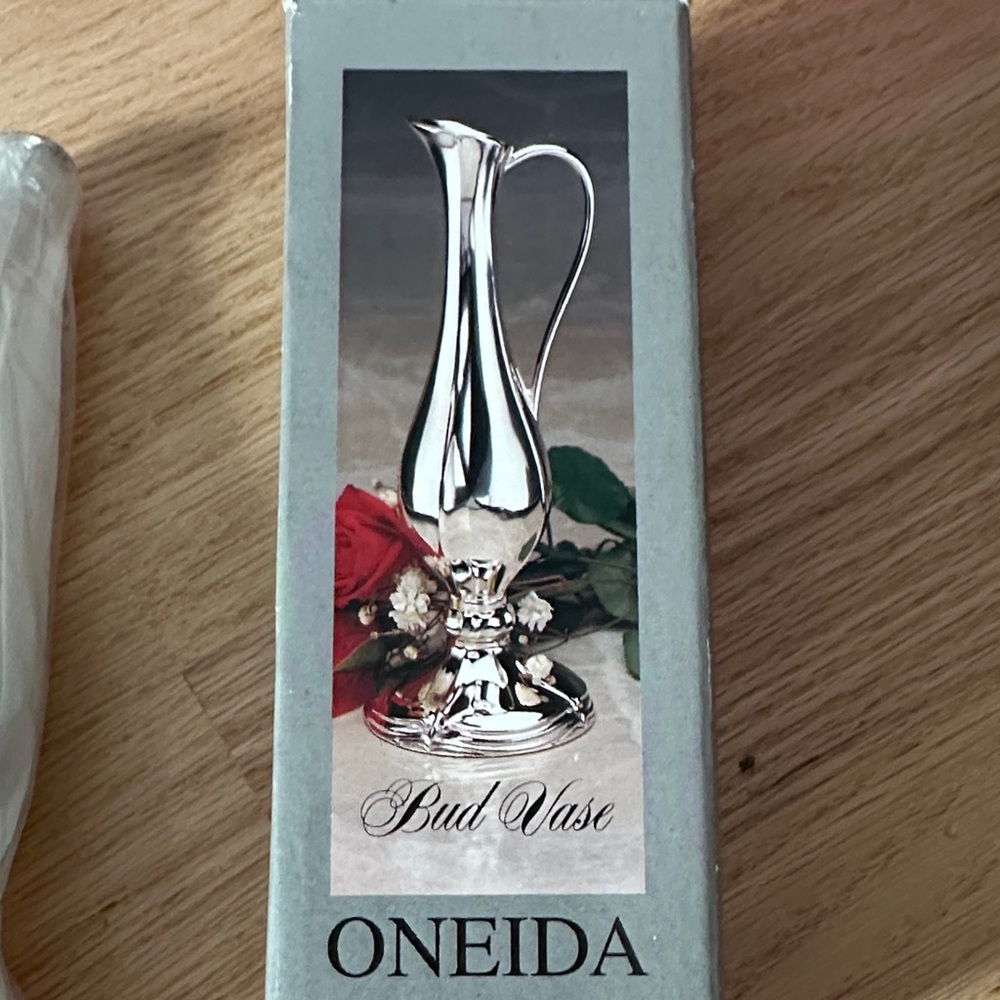Oneida Silver Decorative Vase